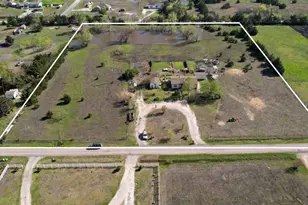 5631 Hillcrest Dr, Farmersville, TX 75442 - Photo 1