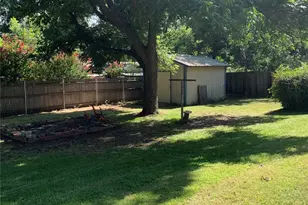 1808 Edgewood Dr, Bridgeport, TX 76426 - Photo 20
