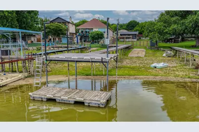 1028 W Lake Drive, Weatherford, TX 76087 - Photo 44