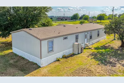 12620 County Road 1002, Godley, TX 76044 - Photo 34