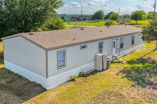 12620 County Rd 1002, Godley, TX 76044 - Photo 34