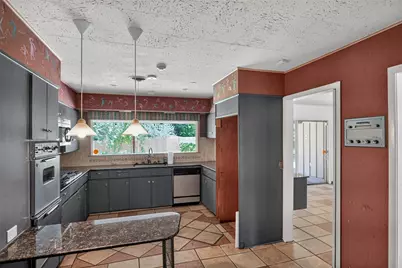 1911 Harrison Avenue, Paris, TX 75460 - Photo 12