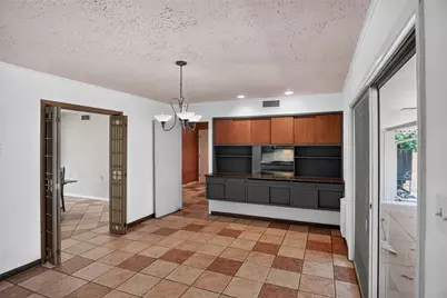 1911 Harrison Avenue, Paris, TX 75460 - Photo 8