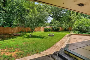 1911 Harrison Ave, Paris, TX 75460 - Photo 26