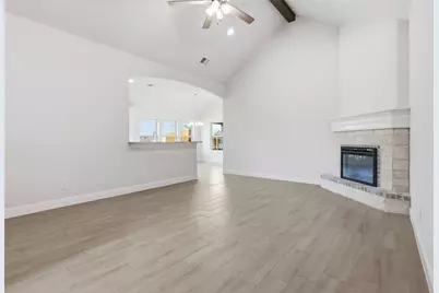 816 Haley Street, Springtown, TX 76082 - Photo 14