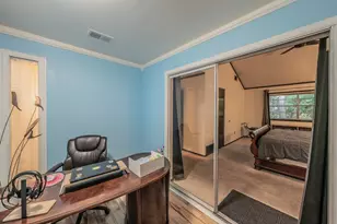 608 Sandlin Dr, Bedford, TX 76021 - Photo 8