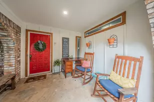 608 Sandlin Dr, Bedford, TX 76021 - Photo 2
