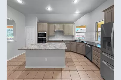 10036 Red Bluff Lane, Fort Worth, TX 76177 - Photo 2