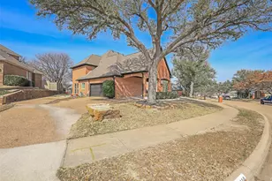 1110 Hills Creek Dr, McKinney, TX 75072 - Photo 2