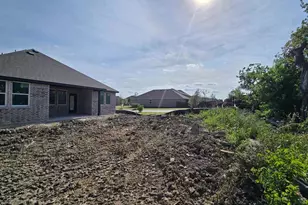 900 Colgate Cir, Princeton, TX 75407 - Photo 6