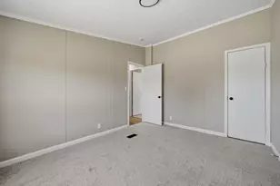 406 Hilltop Meadows Ct, Springtown, TX 76082 - Photo 24
