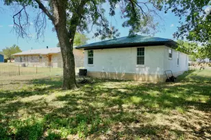 805 Virginia, Morgan, TX 76671 - Photo 22