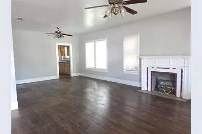 1901 Avenue D, Brownwood, TX 76801 - Photo 2