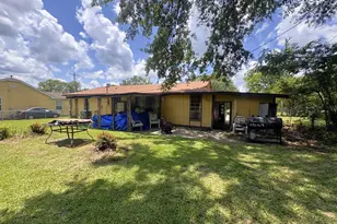 302 N O'Tyson, Mt Pleasant, TX 75455 - Photo 16