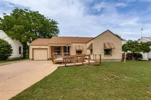 811 Magnolia Dr, Garland, TX 75040 - Photo 1