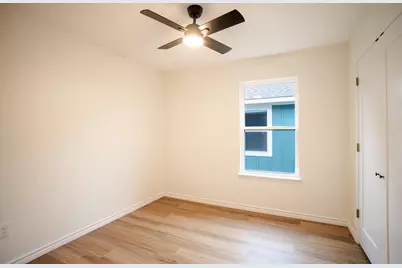 1331 Palestine, Mexia, TX 76667 - Photo 4