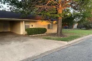 1615 N Alexander St, Sherman, TX 75092 - Photo 1