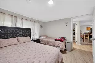218 Barger St, Garland, TX 75040 - Photo 8