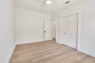 718 Grandview Ave, Dallas, TX 75223 - Photo 14