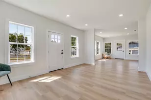 718 Grandview Ave, Dallas, TX 75223 - Photo 6
