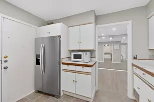 7812 Royal Ln, Dallas, TX 75230 - Photo 14