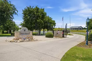 161 Dodge City Trail, Newark, TX 76071 - Photo 32