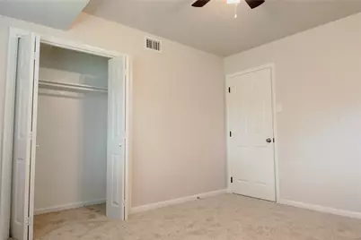 4325 Gram Lane, Bellmead, TX 76705 - Photo 10