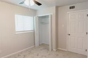 4325 Gram Ln, Bellmead, TX 76705 - Photo 14