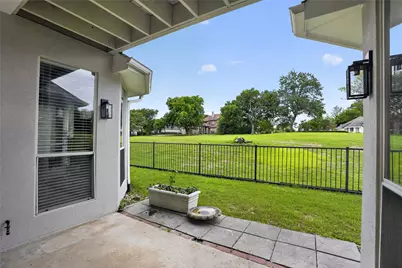 909 Saint Andrews Place, DeSoto, TX 75115 - Photo 28