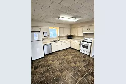 105 N 3rd Street, Coolidge, TX 76635 - Photo 12