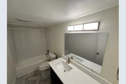 2211 S Vernon Avenue #108, Dallas, TX 75224 - Photo 6