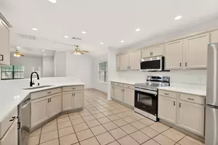 2319 Great Light Dr, Dallas, TX 75228 - Photo 4