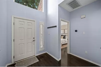 1819 Sandalwood Lane, Grapevine, TX 76051 - Photo 6