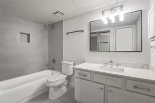 5550 Spring Valley Rd, Dallas, TX 75254 - Photo 16
