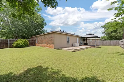 1611 Berry Drive, Cleburne, TX 76033 - Photo 26
