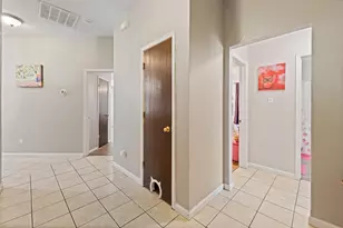 1611 Berry Dr, Cleburne, TX 76033 - Photo 18