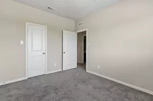 3121 Solana Cir, Denton, TX 76207 - Photo 4