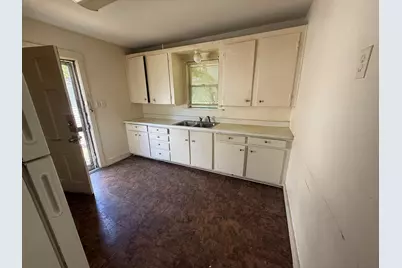 1724 McFerrin Avenue, Waco, TX 76708 - Photo 4