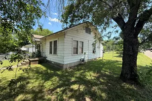 1724 McFerrin Ave, Waco, TX 76708 - Photo 2