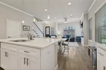 2921 Lindale Drive, Carrollton, TX 75010 - Photo 10