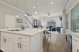 2921 Lindale Dr, Carrollton, TX 75010 - Photo 10
