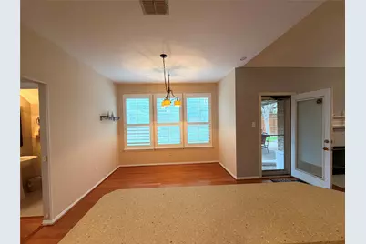 120 Stonecreek Drive, Irving, TX 75063 - Photo 12