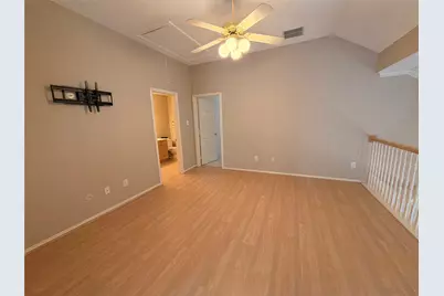 120 Stonecreek Drive, Irving, TX 75063 - Photo 20
