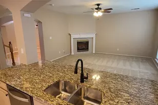 625 Manchester Dr, Mansfield, TX 76063 - Photo 10