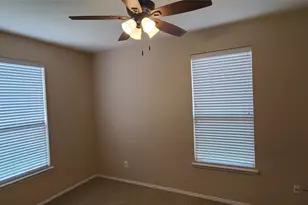 625 Manchester Dr, Mansfield, TX 76063 - Photo 12