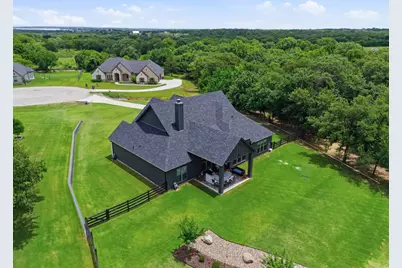 1054 Meadow Wood Terrace, Azle, TX 76020 - Photo 36