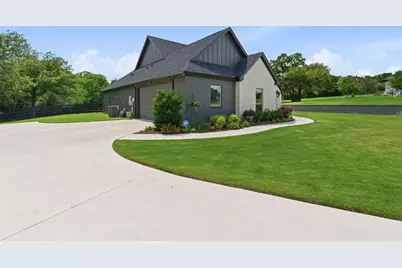 1054 Meadow Wood Terrace, Azle, TX 76020 - Photo 2