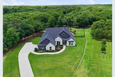 1054 Meadow Wood Terrace, Azle, TX 76020 - Photo 34