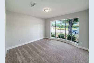 100 W Pleasantview Drive, Hurst, TX 76054 - Photo 16
