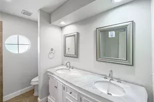 100 W Pleasantview Dr, Hurst, TX 76054 - Photo 20